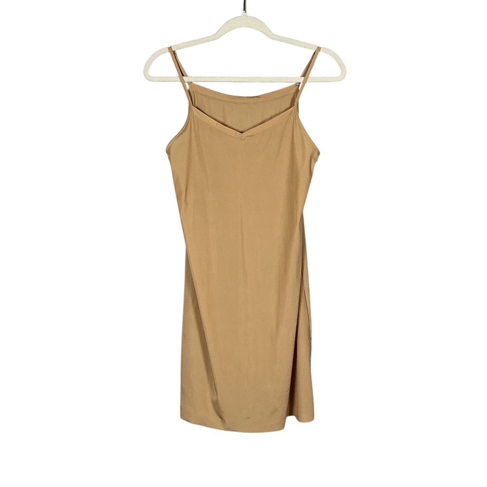 Soma Smoothing Slip Tan Nude V-Neck Adjustable Straps Size Medium